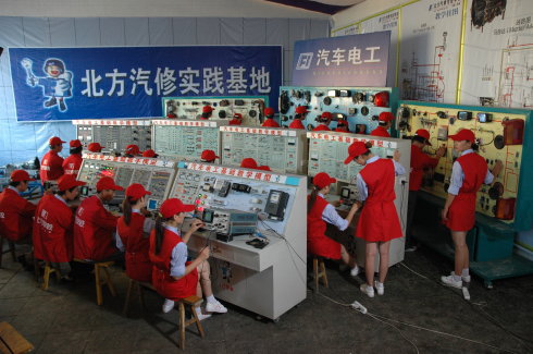 ʯ���f�������ތW(xu��)У���M(j��n)�̌W(xu��)ģʽ�p�ɌW(xu��)����