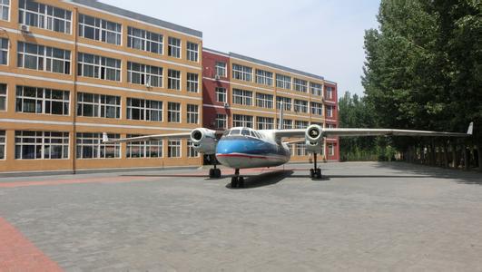 �Ї��񺽹����ɲ��W(xu��)У���_�O(sh��)��Щ���I(y��)��