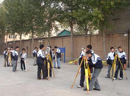 �������d���I(y��)�����W(xu��)У�\�����¹ܾ��z�y�͘I(y��)ǰ��