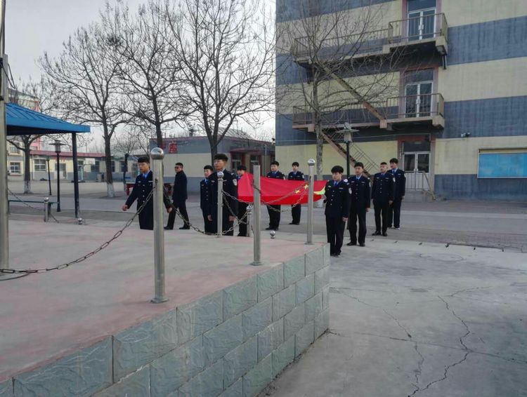 �ػʍu�|�����շ���(w��)�W(xu��)У