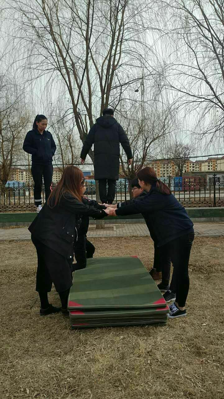 �ػʍu�|�����շ���(w��)�W(xu��)У