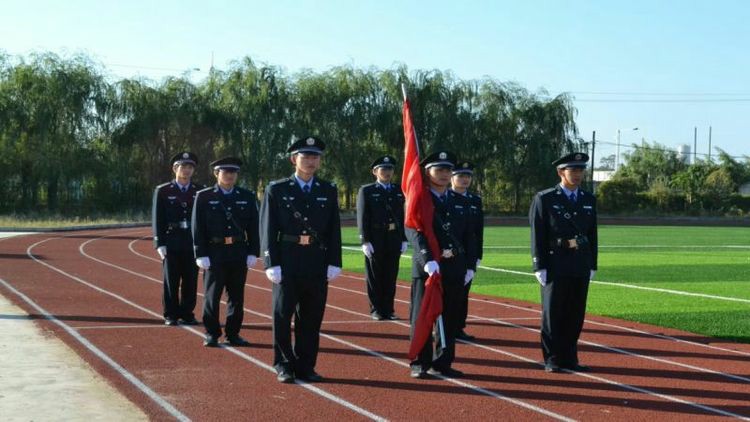 �ػʍuɽ���P(gu��n)˾�����ٌW(xu��)У