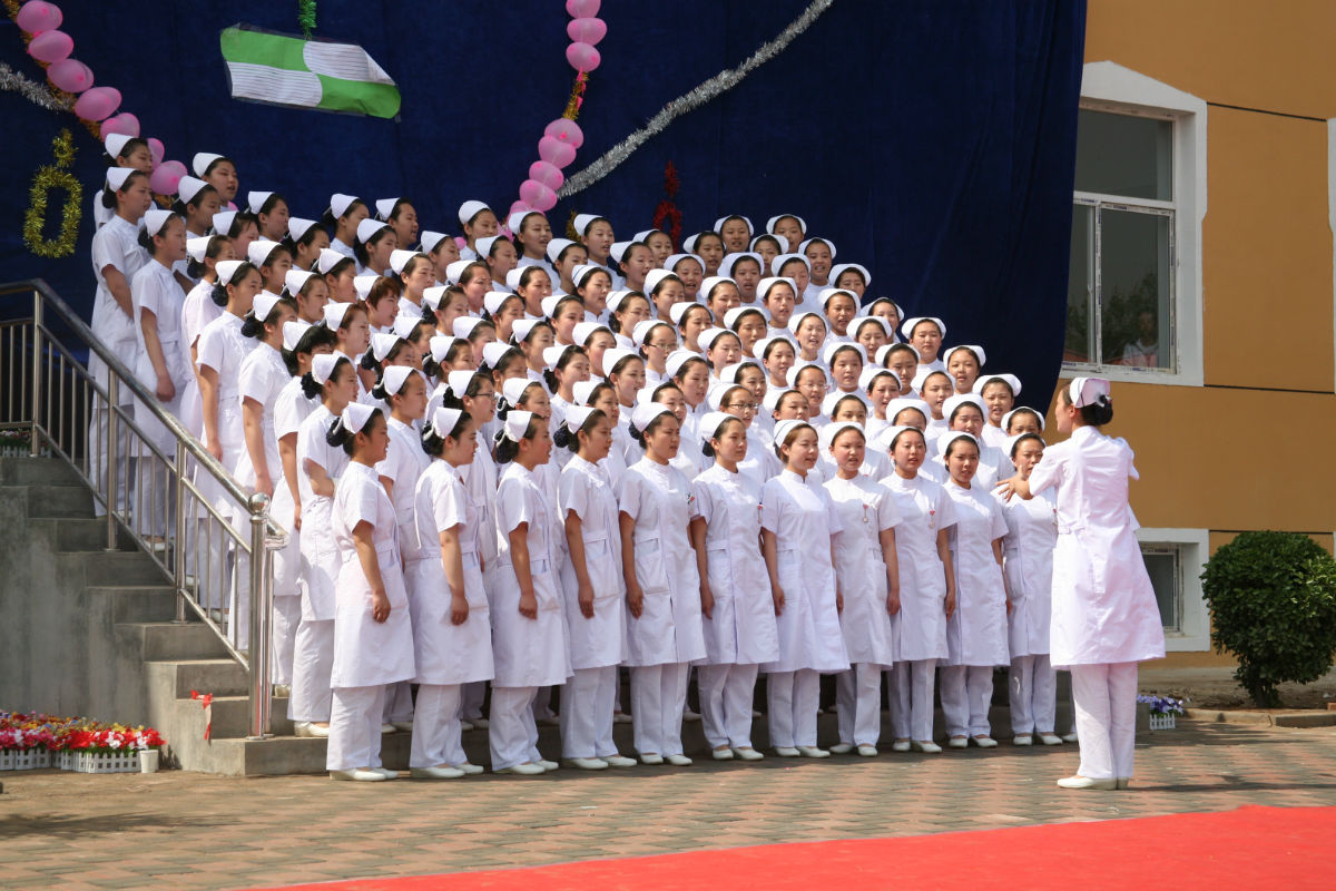 ʯ���f��ʹ�o(h��)ʿ�W(xu��)У