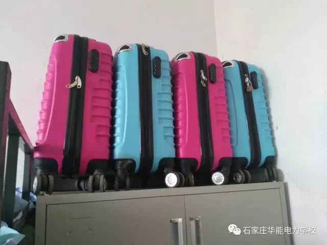 ʯ���f�A������WУ