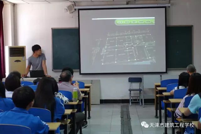 ����н������̌W(xu��)У�������I(y��)�������(d��ng)��ϵ�Ј�(b��o)��֮��