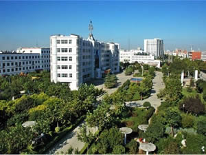 �ӱ����Q(m��o)�W(xu��)У�Ј��I�N���I(y��)��ô�����ò�������