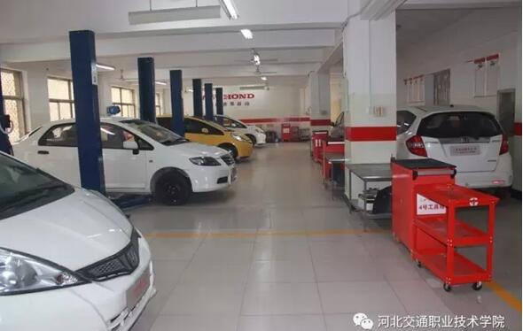 2017�ӱ���ͨ�I(y��)���g(sh��)�W(xu��)Ժ֮��܇����ϵ���ڻ����������