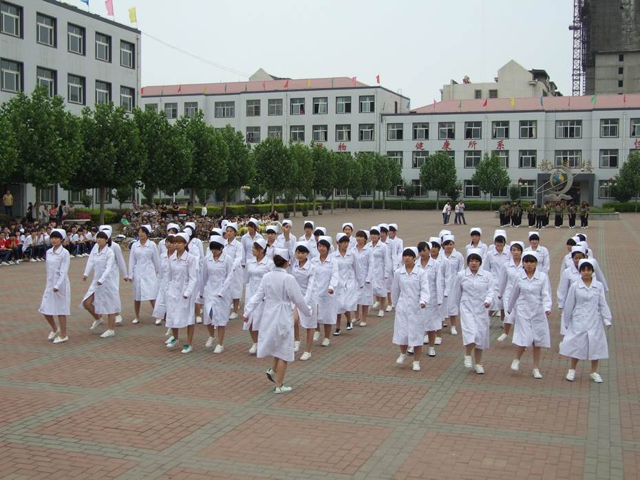 ��ɽ�����t(y��)�o(h��)���I(y��)�Ă��W(xu��)У��