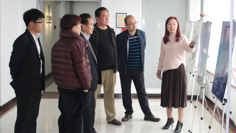 ʯ���f���I(y��)ؔ(c��i)��(hu��)�W(xu��)УУ�L(zh��ng)һ�е���(chu��ng)Ԫ�������^����