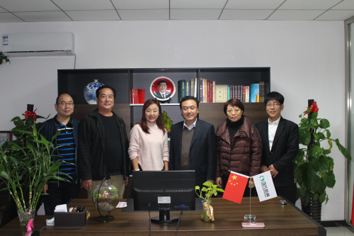 ʯ���f���I(y��)ؔ(c��i)��(hu��)�W(xu��)УУ�L(zh��ng)һ�е���(chu��ng)Ԫ�������^����