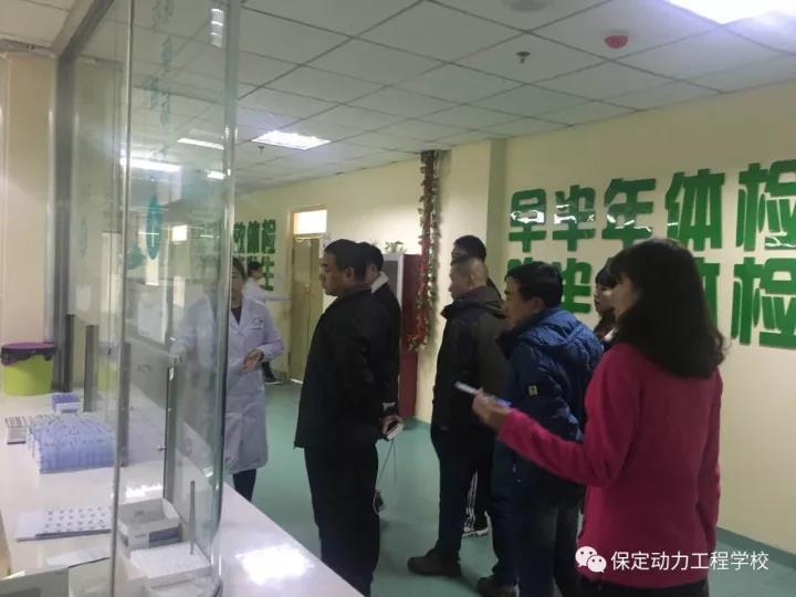 ���ʼ��F(tu��n)�����ý����w�z���ĠI�N�����ڱ�����(d��ng)�����̌W(xu��)У������