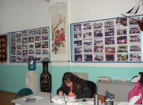 ��ɽ�н�����Ħ�I(y��)������Ӗ(x��n)�W(xu��)У������Щ���I(y��)��