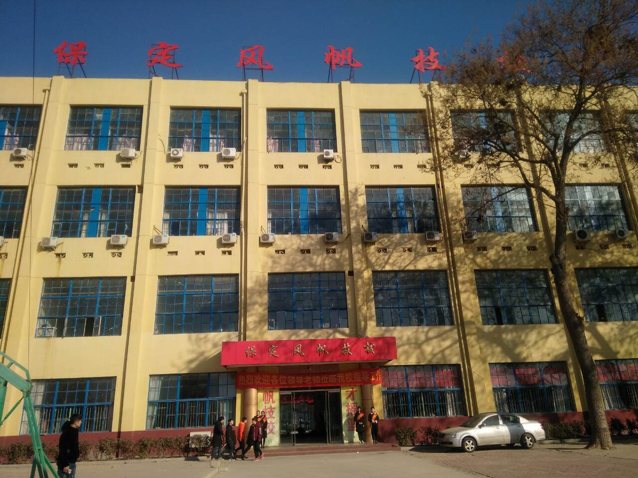 ��(chu��ng)Ԫ�������ώ��������ӱ������L(f��ng)����У���շ���(w��)���I(y��)�������]���