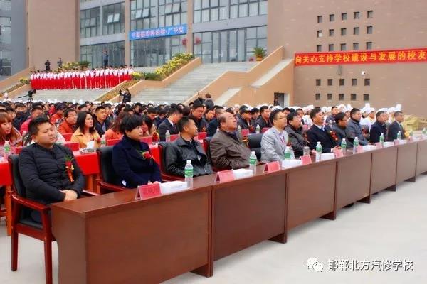 �Ї�(gu��)������(gu��)�H�������F(tu��n)��ʮ�Č�У��(li��n)�x��(hu��)�A�M��Ļ