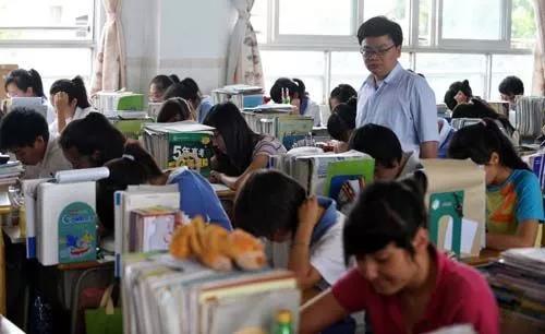 �ٿ�����ɽ�������A�ΌW(xu��)���Y�����߹�������ÿ������I(l��ng)3�fԪ��