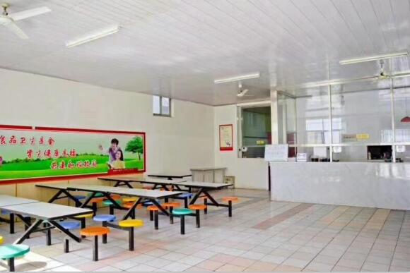 �������A�м����W(xu��)У