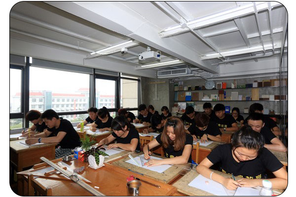 ��ɽ�҃�(n��i)�O(sh��)Ӌ(j��)�W(xu��)Уֵ�È�(b��o)������