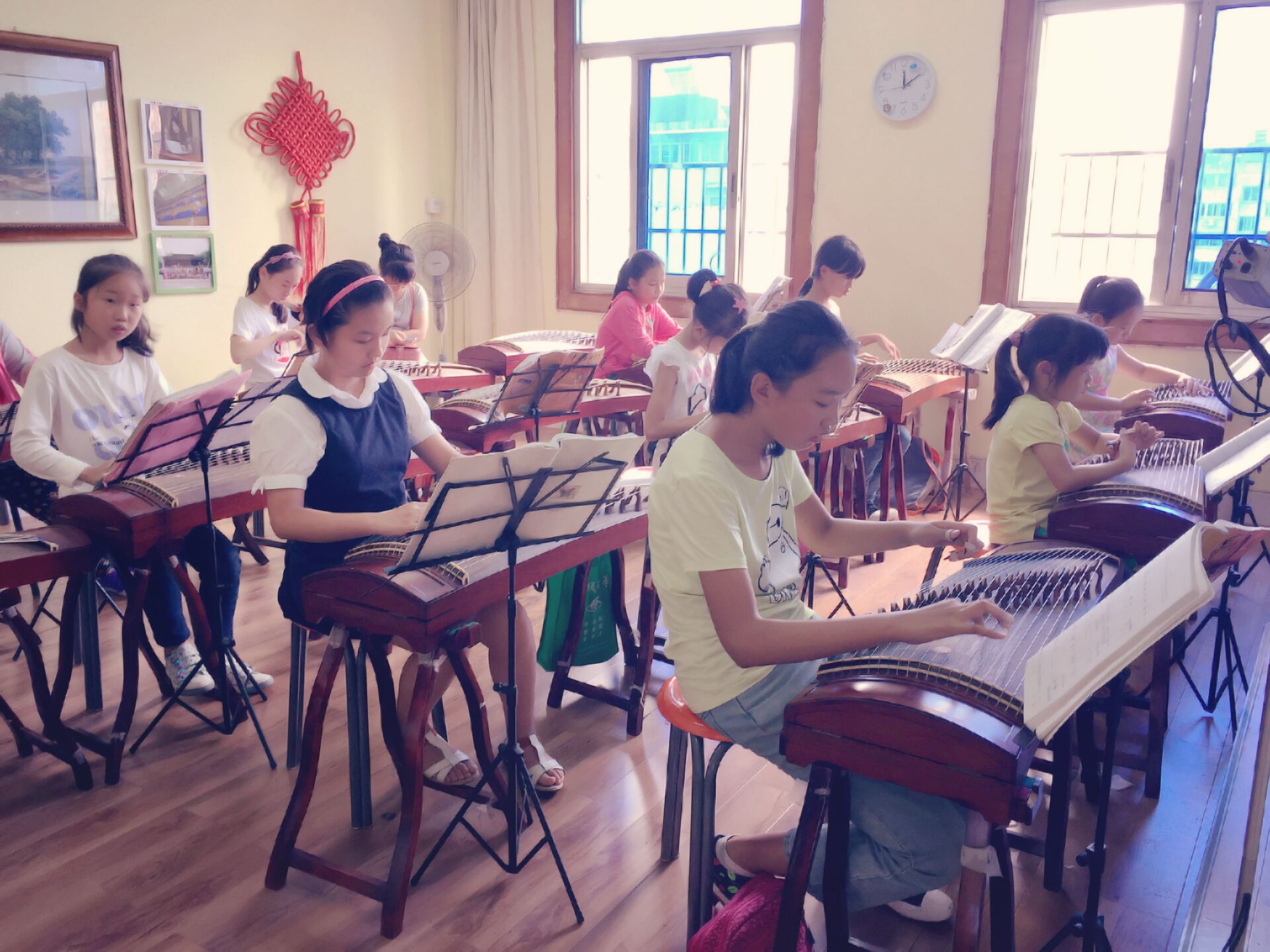 ��ɽ�W�Ź~ȥ�Ă��WУ�ã�