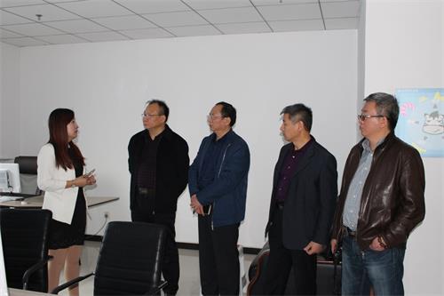 ʯ���f�����I(y��)ԺУ�I(l��ng)��(d��o)�W�R��(chu��ng)Ԫ���Lָ��(d��o) 