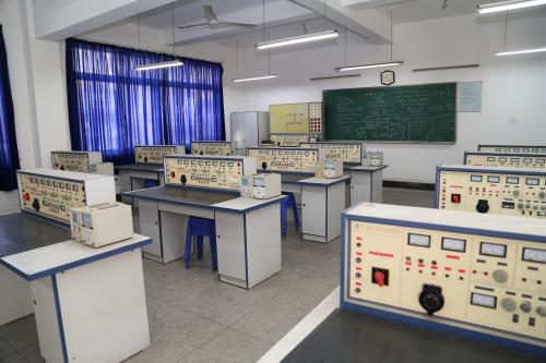 �����н��I(y��)���g(sh��)�W(xu��)У�C(j��)늼��g(sh��)��(zhu��n)�I(y��)�W(xu��)ʲô��