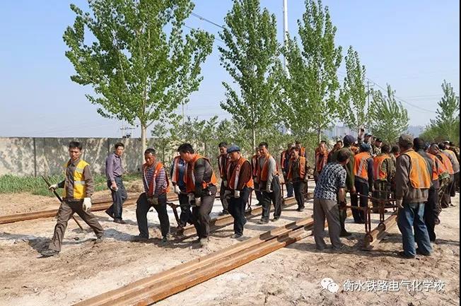 ��ˮ�F·늚⻯�W(xu��)У�F·�C(j��)܇܇�v�{�?c��)ˆT��(sh��)Ӗ(x��n)�����F·��ʽ�܉