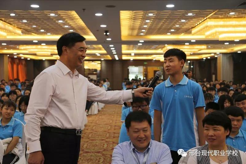 ȫ��������I(y��)�ҷ��F(xi��n)�������������_�F(xi��n)���I(y��)�WУУ��������v��