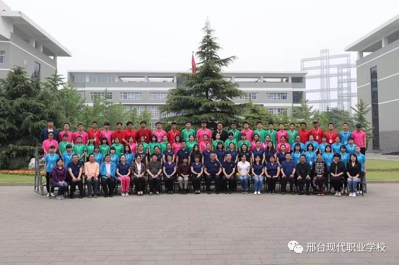 ���_�F(xi��n)���I(y��)�W(xu��)У�ھ������W(xu��)У�r(n��ng)����ܸ�ِ�Дث@����һ�Ȫ�