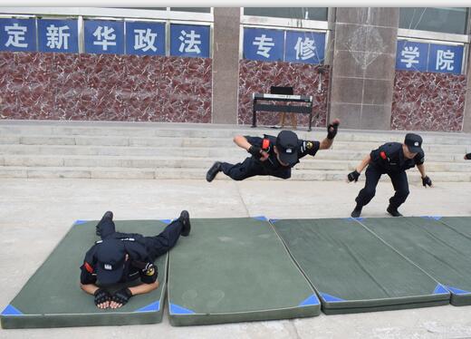 �������A�����W(xu��)Ժ_���������W(xu��)У