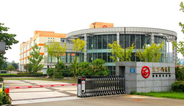 �ɶ��W����Ă��WУ����