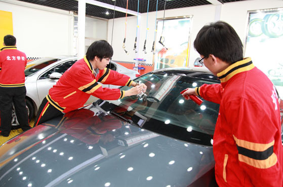 �m�ݱ������ތ��ތW(xu��)У��������