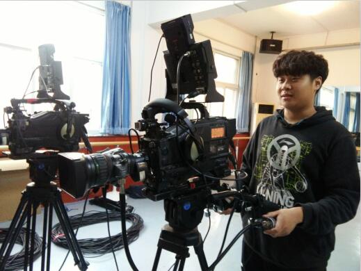 �ڱ�������Ӣ�Ž������x��W(xu��)ʲô��