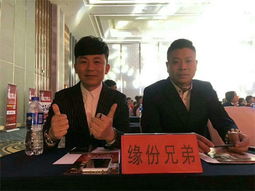 ����ף�R��ɽ�ں����W(xu��)�����O(sh��)Ӌ(j��)��Ӗ(x��n)�W(xu��)У��(chu��ng)ʼ��������(d��n)���Ї�(gu��)�����������e ��