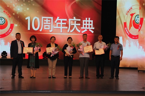 �������⽛(j��ng)��(j��)���ތW(xu��)Ժ�o(h��)��W(xu��)Ժ����e�k�cף5.12��(gu��)�H�o(h��)ʿ��(ji��)���o(h��)��W(xu��)Ժ�O(sh��)��ʮ������(d��ng)