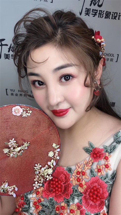 ��ɽ�ں����W�����OӋ��Ӗ�WУ��ʲô�n�̣�