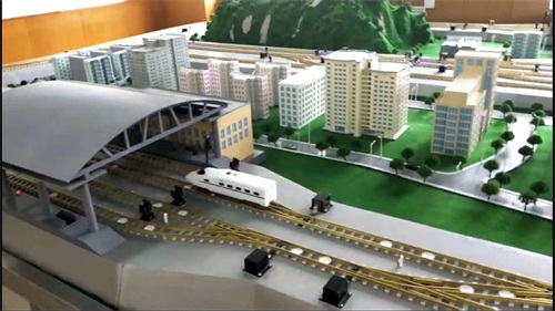 �ȷ��Л](m��i)�ЌW(xu��)���F���I(y��)�ČW(xu��)У��