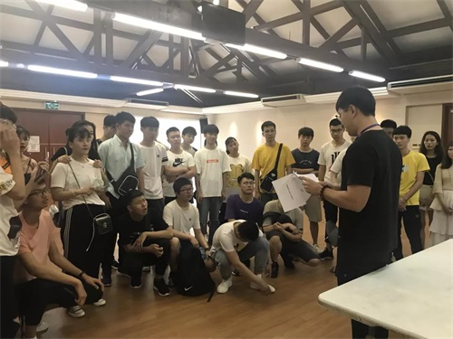 �����F���I(y��)�W(xu��)У�W(xu��)�����¼����_(k��i)����(gu��)�H������ƪ�� 