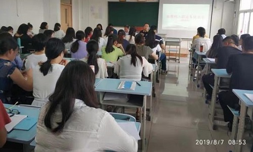 �����F(xi��n)������I(y��)�W(xu��)У�½̎����I(y��)��(w��)��Ӗ(x��n)��������_