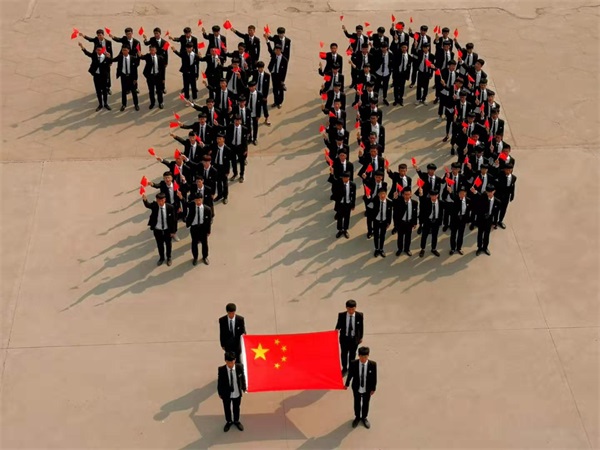 ���_(t��i)�ļҌW(xu��)У�܌W(xu��)webǰ�����W(xu��)У��ô�ӣ�