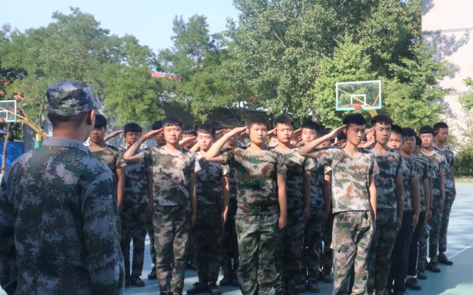 �F·�ИI(y��)�l(f��)չ��Σ��ļҌWУ�̵ı��^����