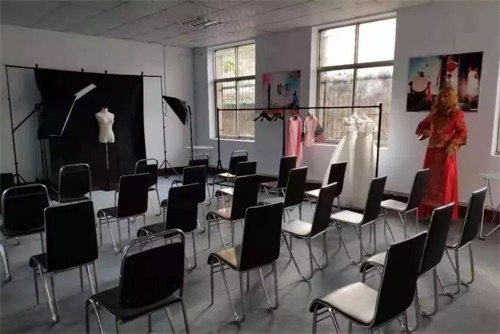 ��ꖙC܇�����WԺ��ˇ�g(sh��)��I(y��)����