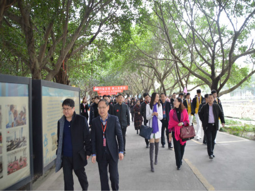 �Ĵ���ʢ�����W(xu��)У����Щ��(y��u)����