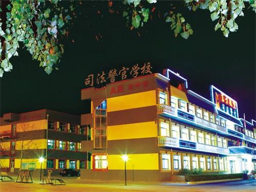 �뮔(d��ng)����ȥ�ػʍu�����W(xu��)У�W(xu��)��(x��)����