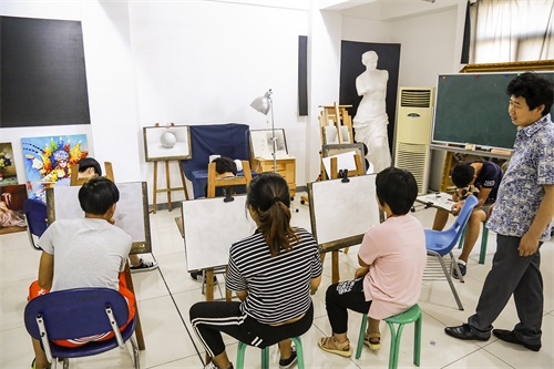 ������˼�н����b��O(sh��)Ӌ(j��)���I(y��)����