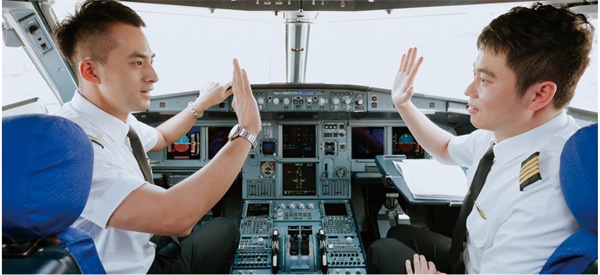 ���ݿƼ��W(xu��)Ժ���ՌW(xu��)Ժ�w�C(j��)�S�޹��̎���ô�ӣ�