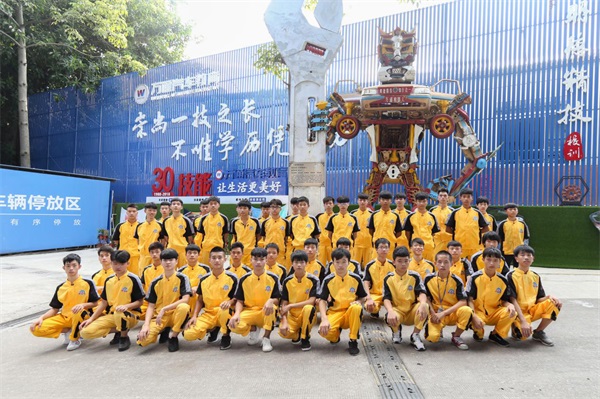 石家莊萬(wàn)通汽車(chē)學(xué)校值得選擇嗎? 石家莊萬(wàn)通汽車(chē)學(xué)校值得選擇嗎?