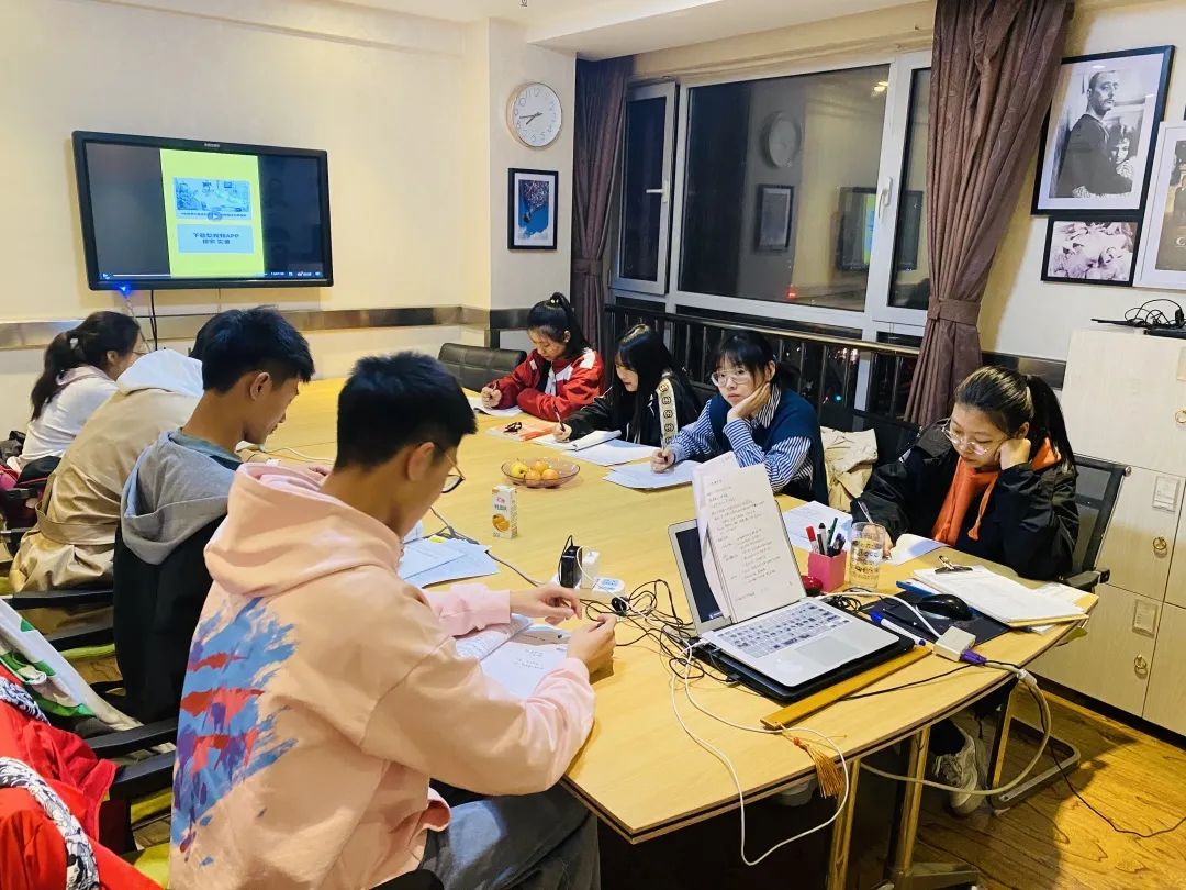 �ػʍu�����������־���(d��o)ˇ�g(sh��)�W(xu��)У2021��������(ji��n)��