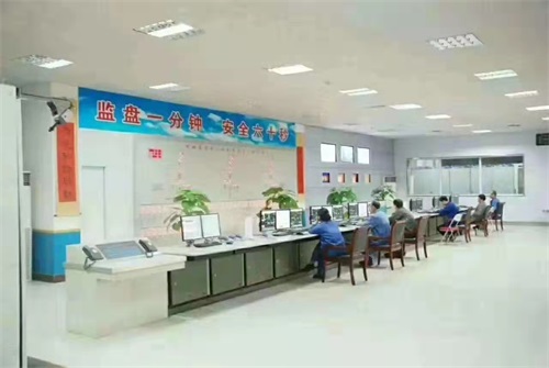 ��ͬ�и߼������WУ��������