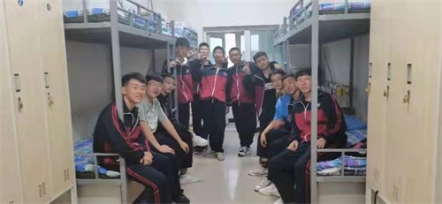 ��ͬ�и߼������WУ�������´�ͬ�и߼������WУ��������