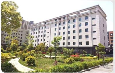 學(xué)計(jì)算機(jī)專業(yè)哪個(gè)學(xué)校好? 學(xué)計(jì)算機(jī)專業(yè)哪個(gè)學(xué)校好?