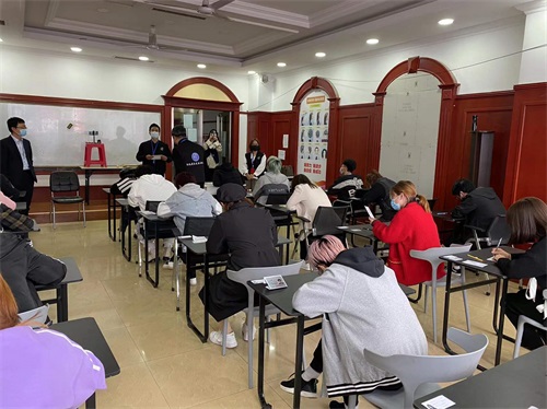 ����ɽȥ����W(xu��)���l(f��)���^���� 